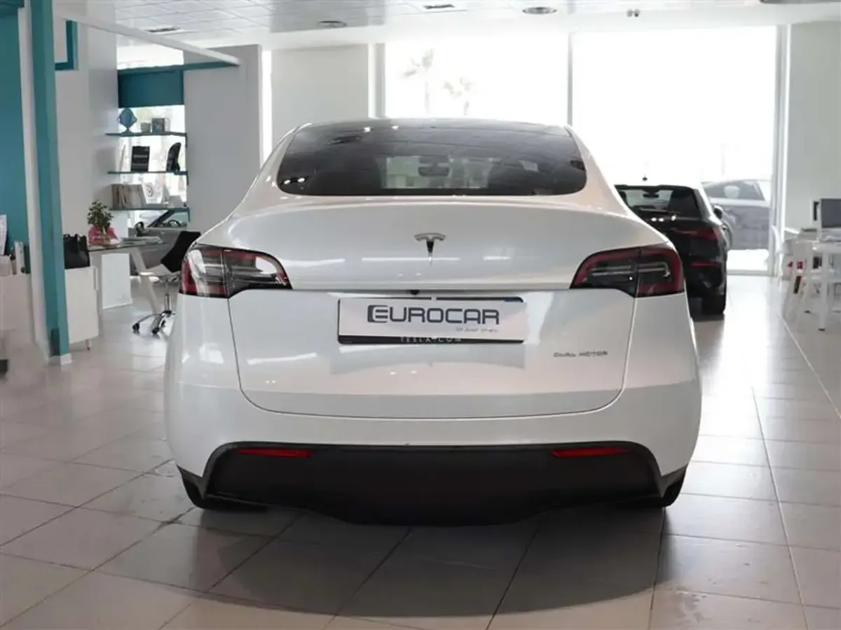 Occasion Tesla Model Y 378 kW (514 ch) 2022 Blanc SUV