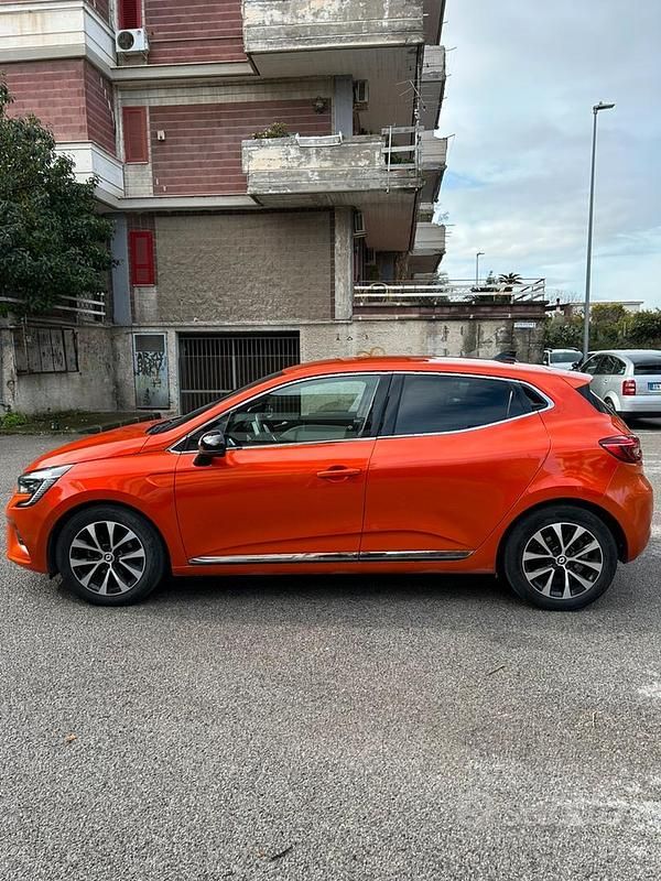 Usata Renault Clio V Techno 101 CV (74 kW) 2023 Berlina