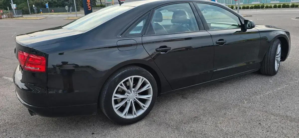 Usata Audi A8 250 CV (183 kW) 2011 Nero Berlina
