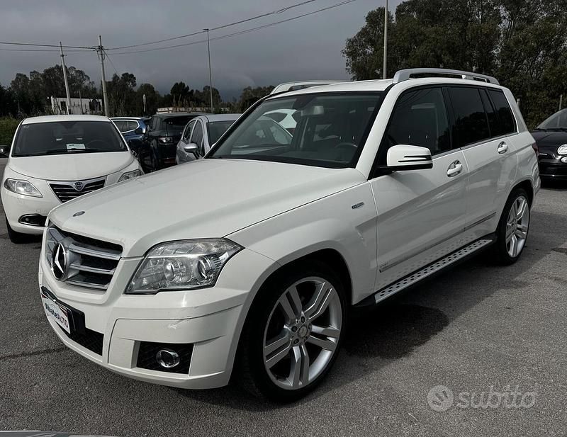 Usata Mercedes GLK250 203 CV (149 kW) 2011 Bianco SUV