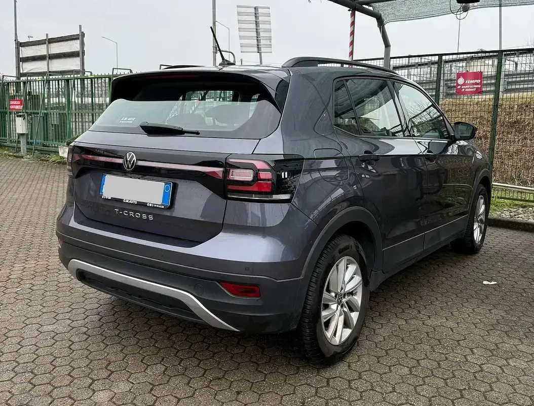 Usata VW T-Cross Sportline 110 CV (80 kW) 2021 Grigio SUV