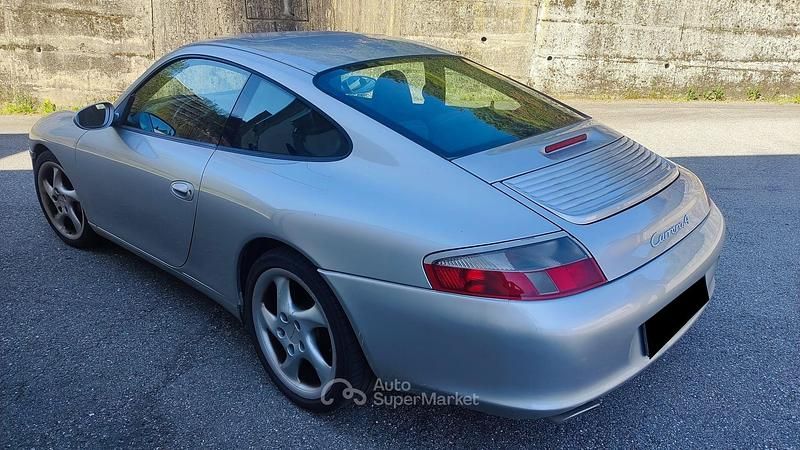 Usata Porsche 911 320 CV (235 kW) 2001 Argento Coupé