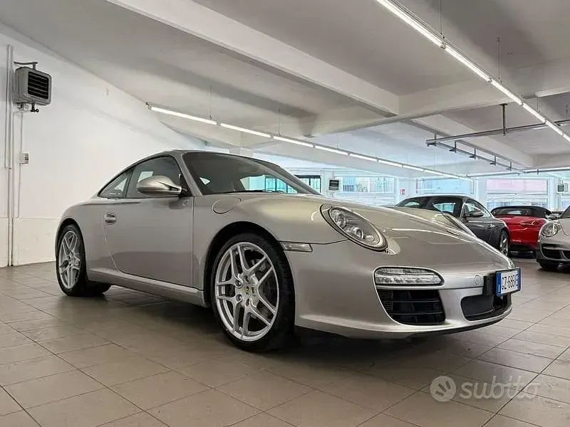 Usata Porsche 911 Carrera 345 CV (253 kW) 2010 Grigio Coupé