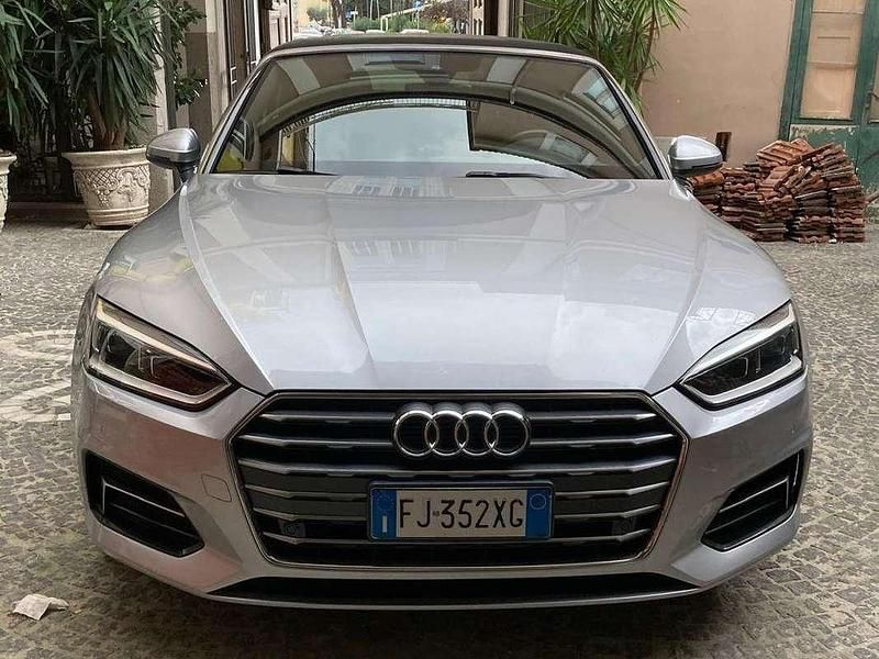Usata Audi A5 Cabriolet Business Plus 190 CV (139 kW) 2017 Argento Cabrio