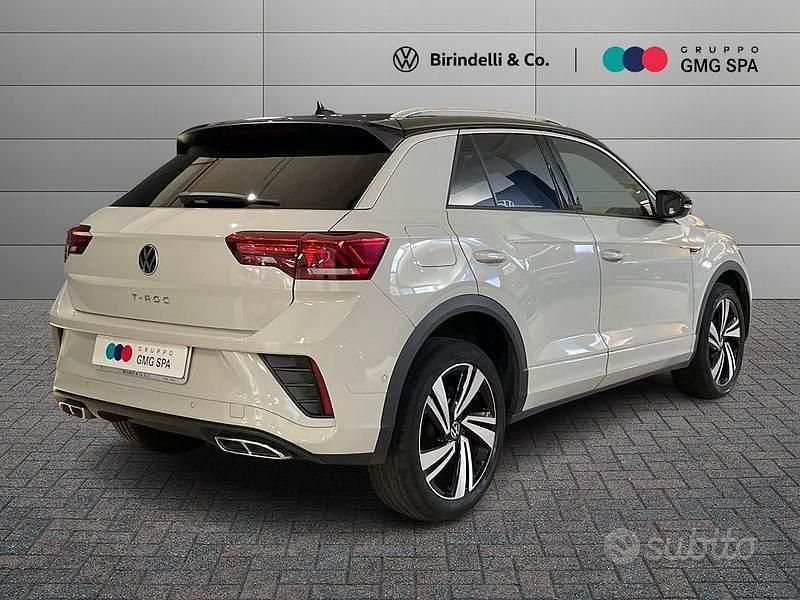 Usata VW T-Roc R-line 110 CV (80 kW) 2023 Grigio SUV