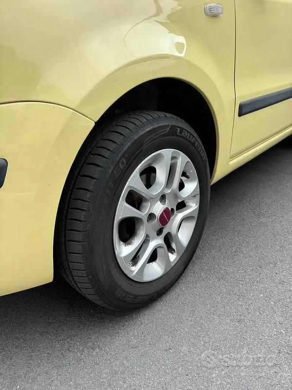 Usata Fiat Panda Classica 77 CV (56 kW) 2012 Beige Utilitaria