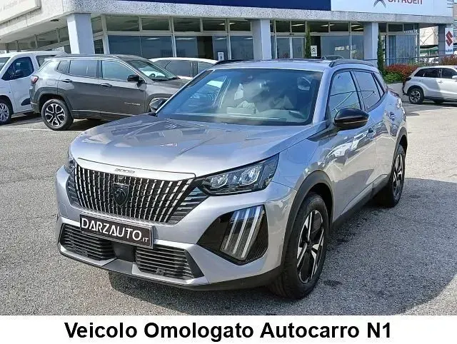 Usata Peugeot 2008 Allure 101 CV (74 kW) 2025 SUV