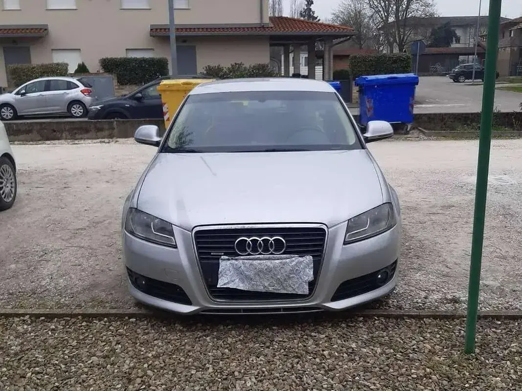 Usata Audi A3 Attraction 170 CV (125 kW) 2008 Argento Utilitaria