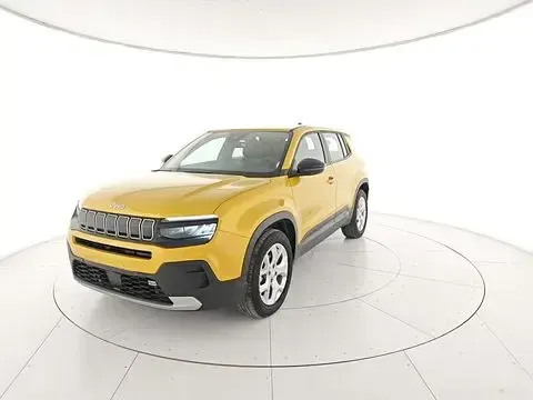 Usata Jeep Avenger Altitude 101 CV (74 kW) 2024 Giallo SUV