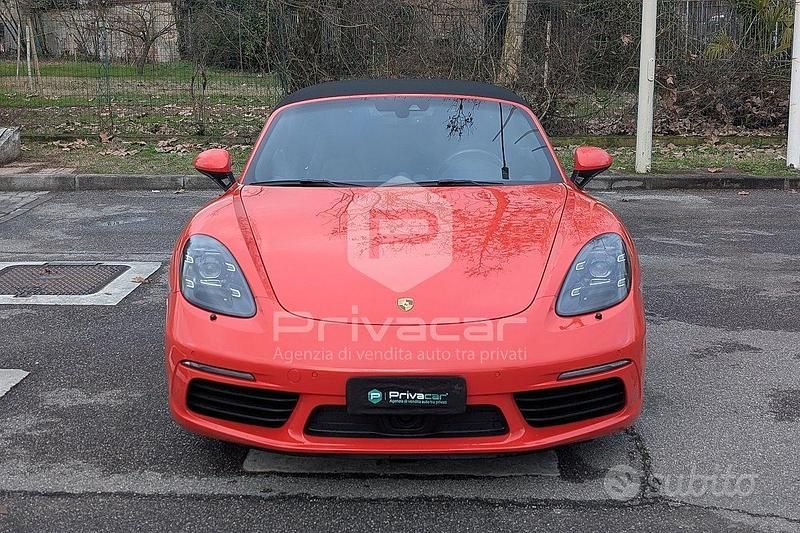 Usata Porsche 718 Boxster 350 CV (257 kW) 2016 Arancione Cabrio