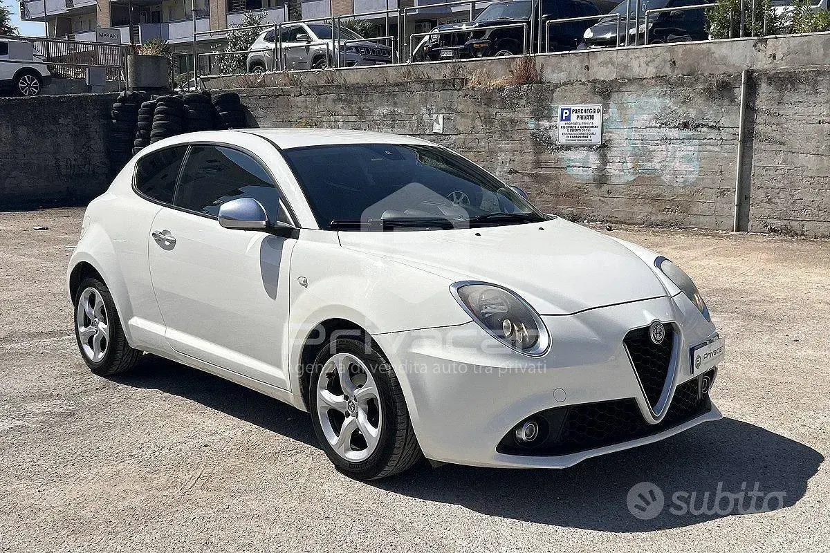 Usata Alfa Romeo MiTo Super 77 CV (56 kW) 2017 Bianco Utilitaria
