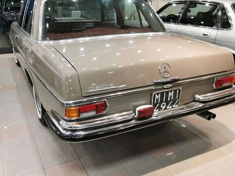 Usata Mercedes S280 224 CV (164 kW) 1969 Beige Berlina
