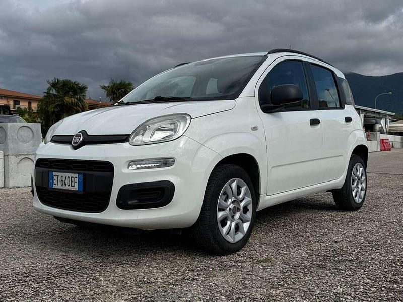 Usata Fiat Panda Pop 80 CV (58 kW) 2013 Bianco Utilitaria
