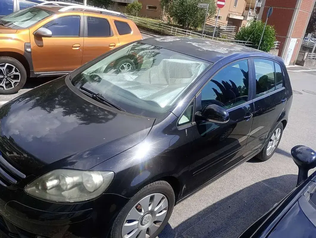 Usata VW Golf IV Highline 105 CV (77 kW) 2006 Nero Berlina