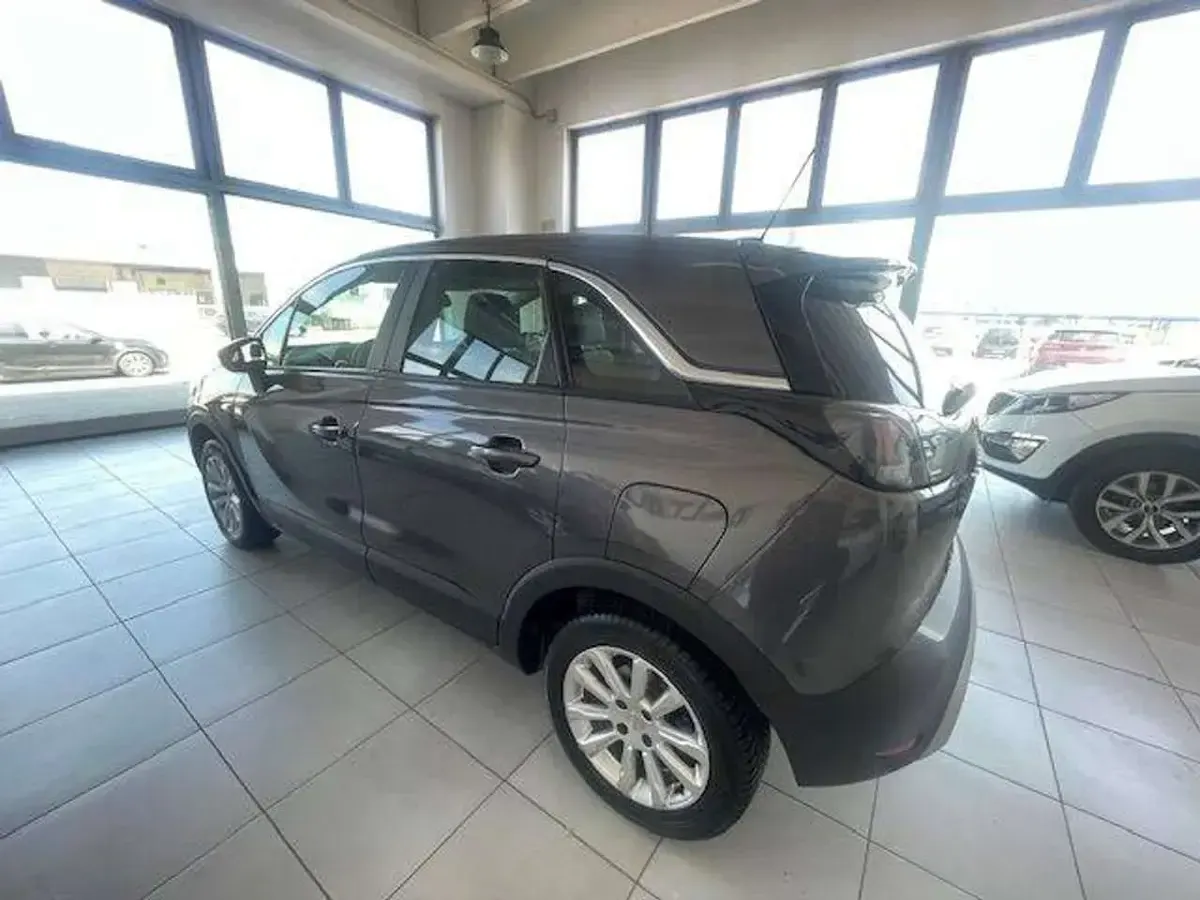Usata Opel Crossland Elegance 110 CV (80 kW) 2021 Grigio SUV