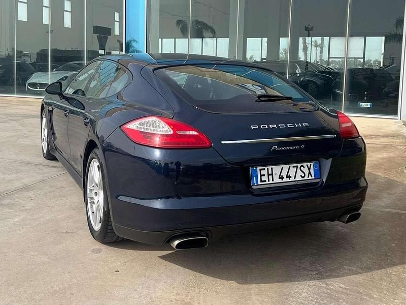 Usata Porsche Panamera 299 CV (219 kW) 2011 Blu Berlina