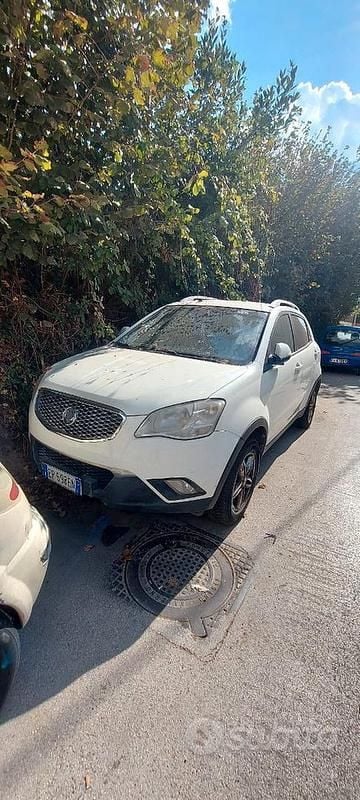 Usata SsangYong Korando 149 CV (109 kW) 2014 Bianco Berlina