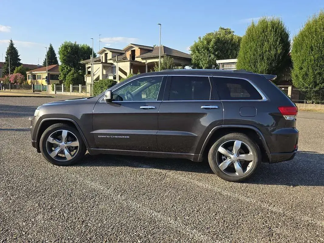 Usata Jeep Grand Cherokee Overland 250 CV (183 kW) 2015 SUV
