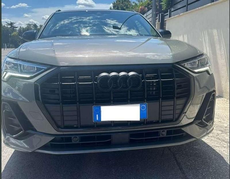 Usata Audi Q3 S-Line 150 CV (110 kW) 2024 Grigio SUV