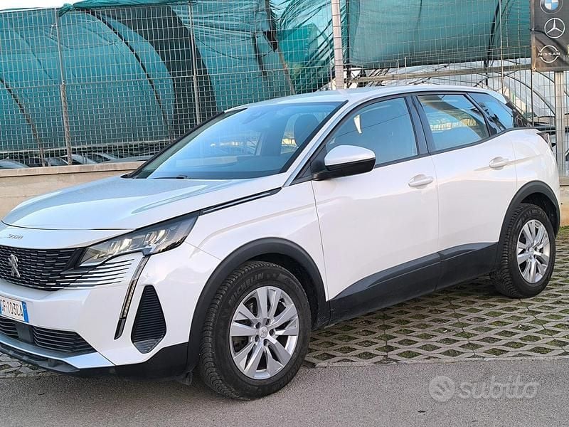 Usata Peugeot 3008 130 CV (95 kW) 2021 Bianco SUV