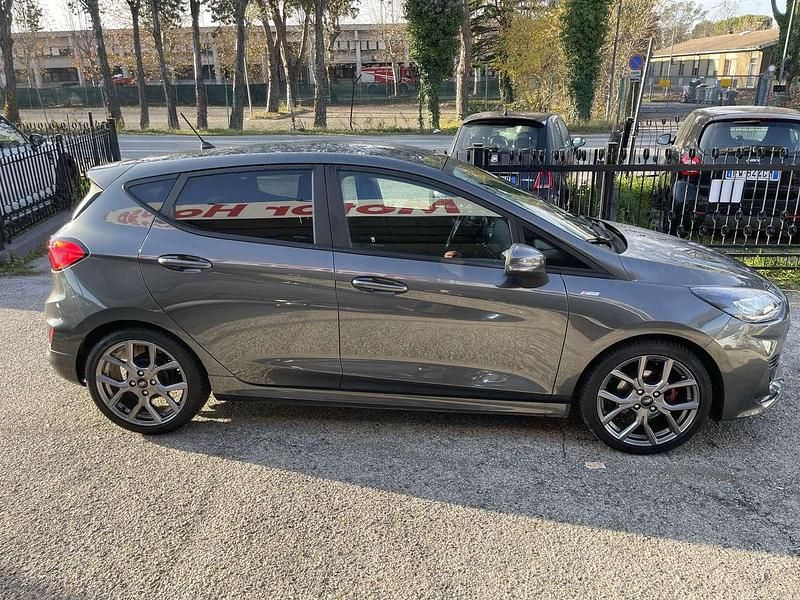 Usata Ford Fiesta ST-Line X 125 CV (91 kW) 2022 Grigio Berlina