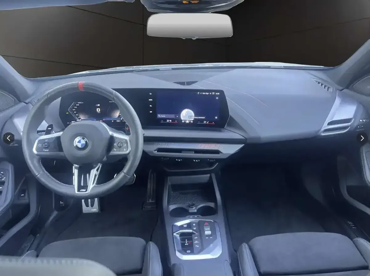 Usata BMW 135 M Sport 299 CV (219 kW) 2025 Grigio Utilitaria