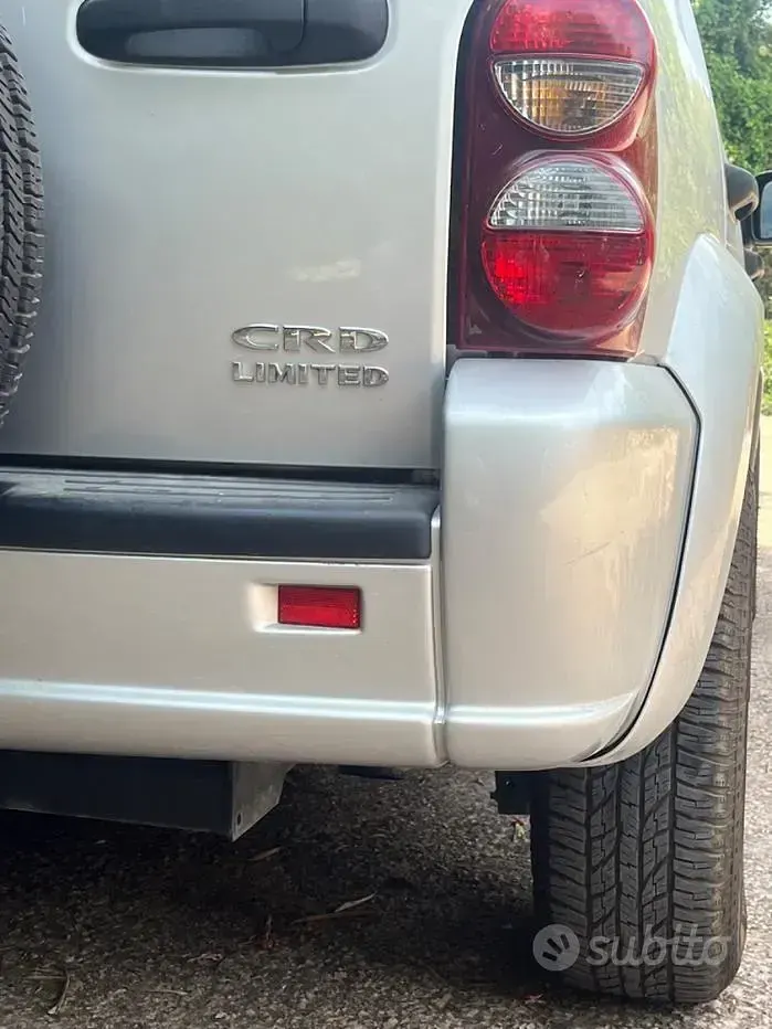 Usata Jeep Cherokee Limited 163 CV (119 kW) 2006 Grigio SUV