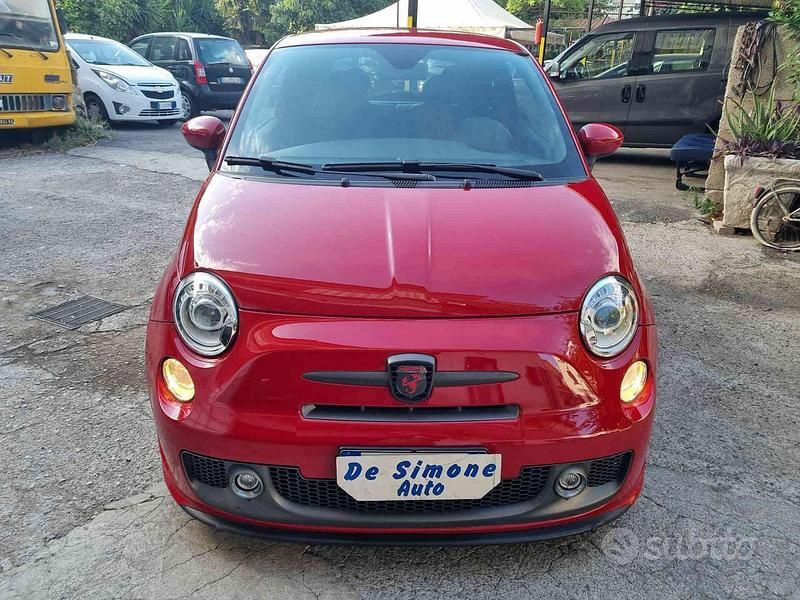 Usata Abarth 595 Turismo 165 CV (121 kW) 2016 Rosso metallizzato Utilitaria