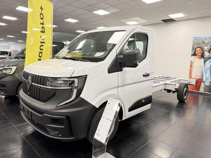 Bianco Nuova 2025 Renault Master Furgone | 24.250 € - Immagine 1/4
