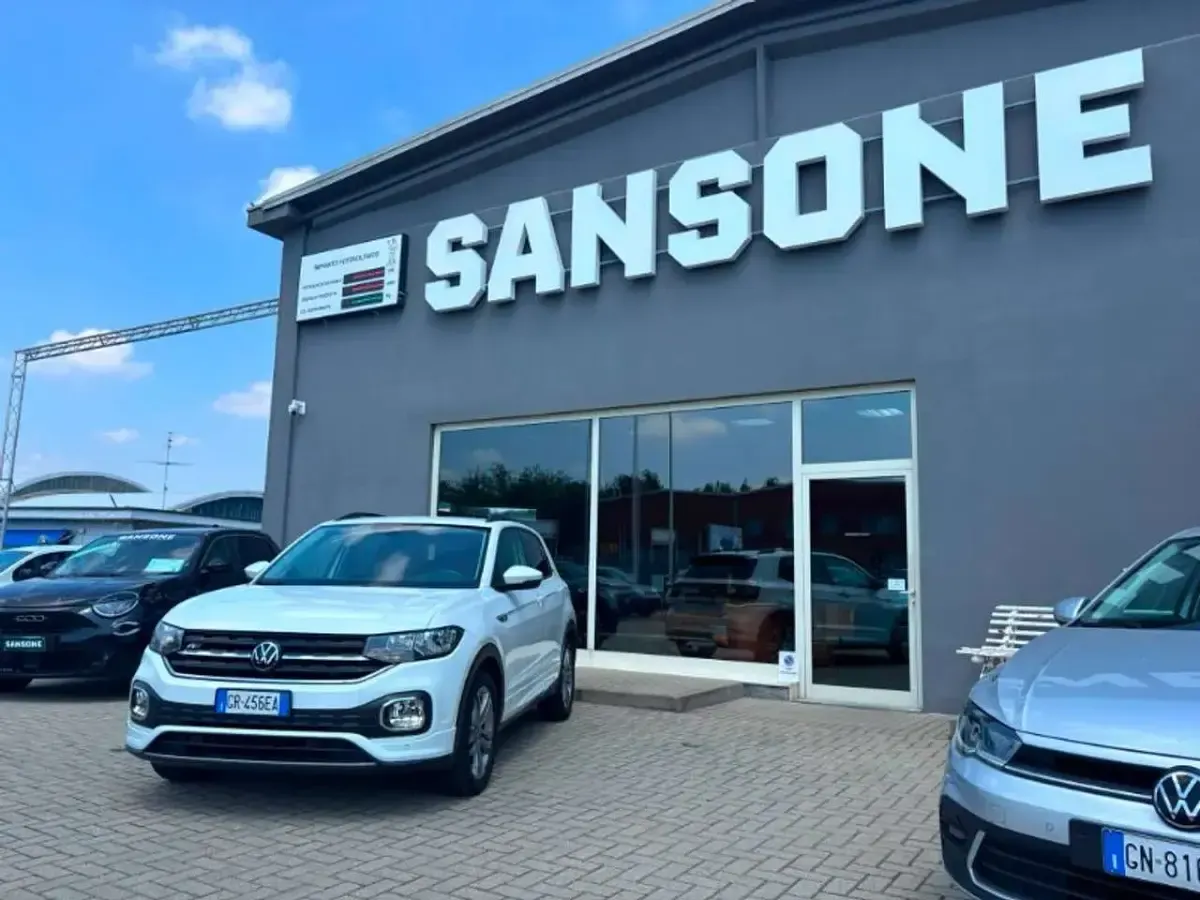 Usata VW T-Cross Sport 110 CV (80 kW) 2023 Bianco SUV