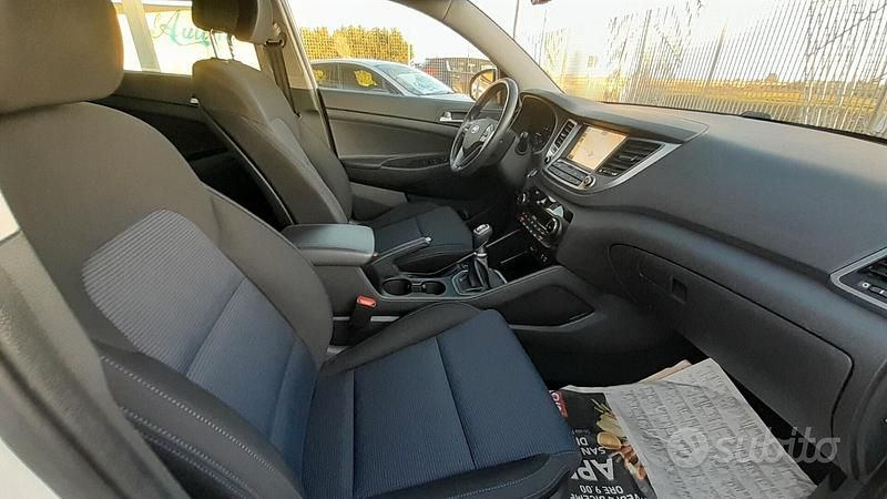 Usata Hyundai Tucson 116 CV (85 kW) 2016 Bianco SUV