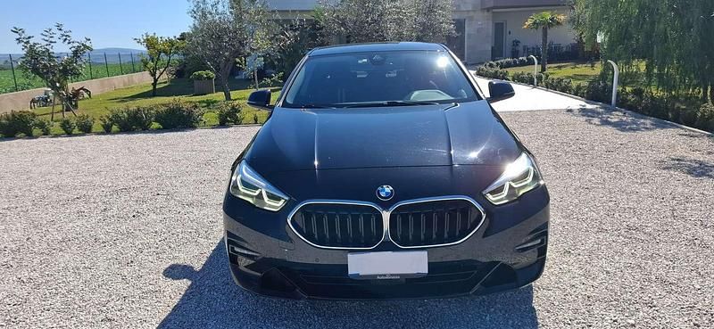 Usata BMW 218 Luxury Line 140 CV (102 kW) 2020 Nero Berlina