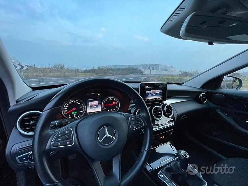 Usata Mercedes C220 170 CV (125 kW) 2016 Berlina