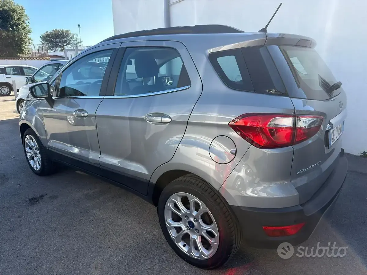 Usata Ford Ecosport Titanium 125 CV (91 kW) 2022 Grigio SUV