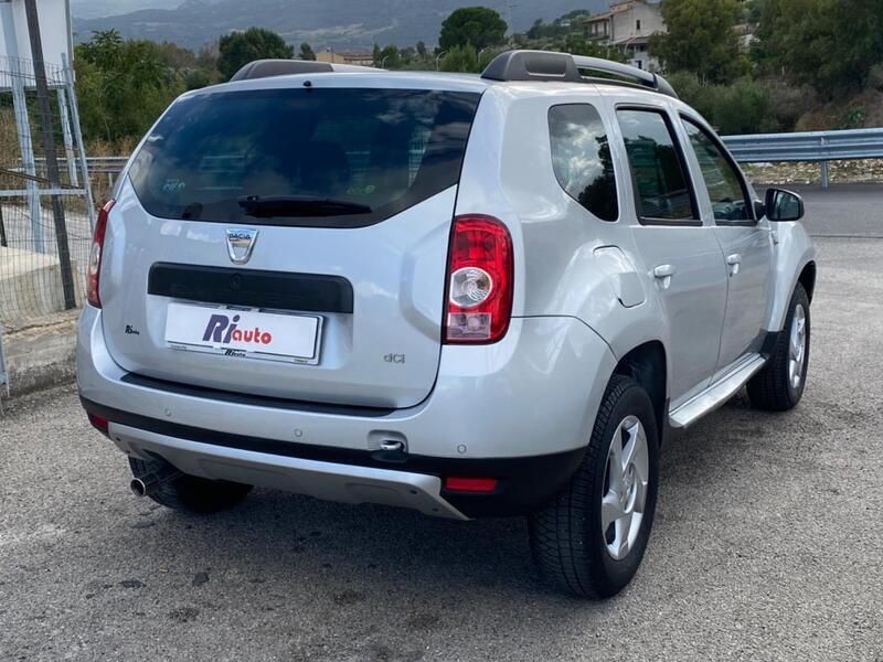 Usata Dacia Duster 110 CV (80 kW) 2013 Argento SUV