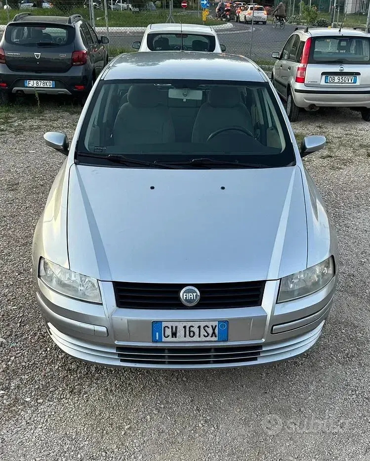Occasion Fiat Stilo Dynamic 116 ch (85 kW) 2005 Gris Berline