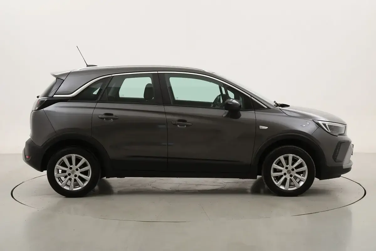 Usata Opel Crossland Elegance 120 CV (88 kW) 2022 SUV
