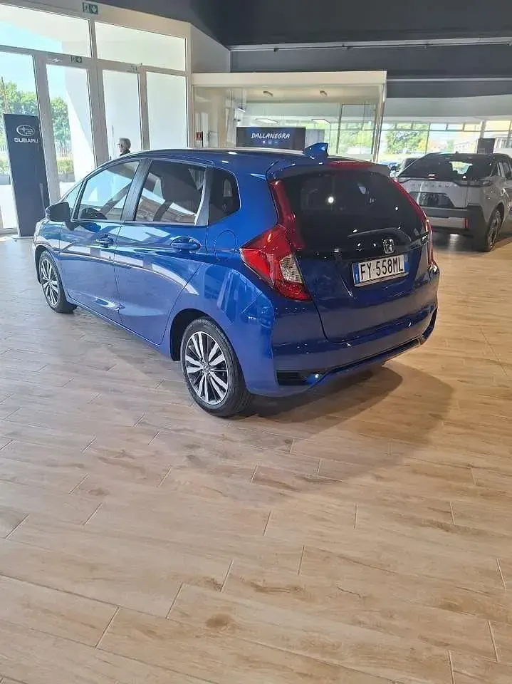 Usata Honda Jazz Elegance 102 CV (75 kW) 2020 Blu/azzurro Utilitaria