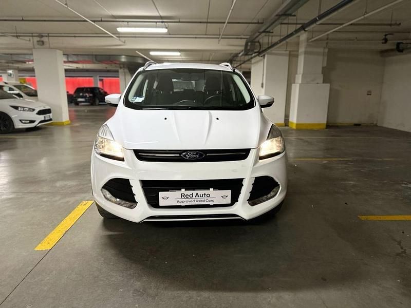 Bianco Usata 2015 Ford Kuga Titanium SUV | 8500 € (Ottimo prezzo) - Immagine 1/4