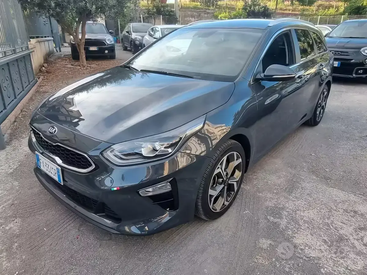 Usata Kia Ceed Sportswagon 140 CV (102 kW) 2019 Grigio scuro Station wagon