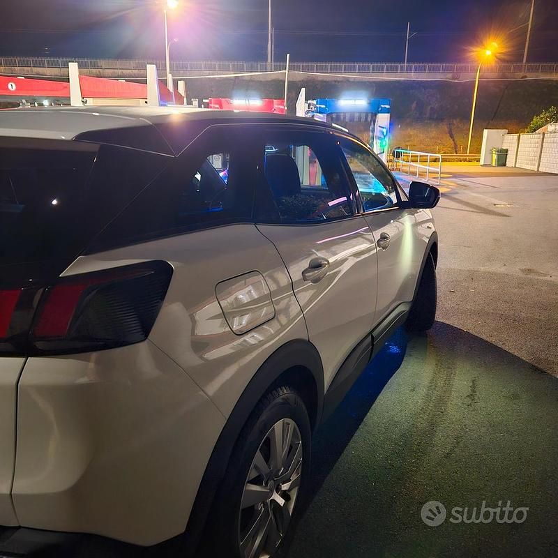 Usata Peugeot 3008 120 CV (88 kW) 2017 Bianco Berlina