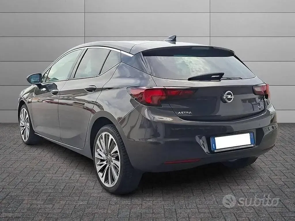Usata Opel Astra Innovation 136 CV (100 kW) 2017 Grigio Berlina