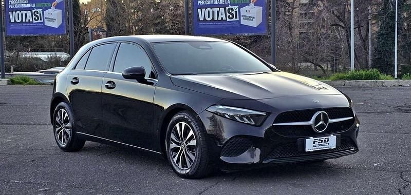 Usata Mercedes A180 Advanced Plus 116 CV (85 kW) 2023 Other Berlina