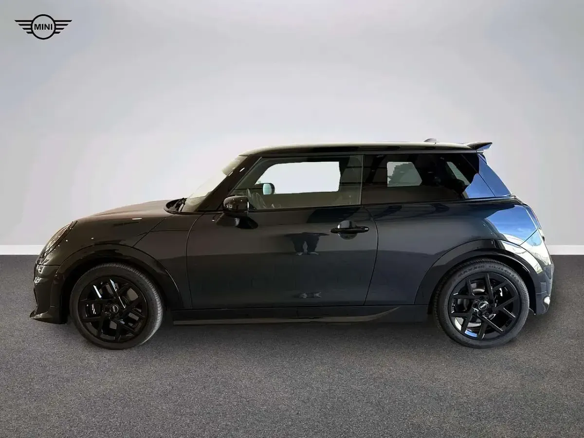 Usata Mini John Cooper Works 204 CV (150 kW) 2025 Grigio Utilitaria