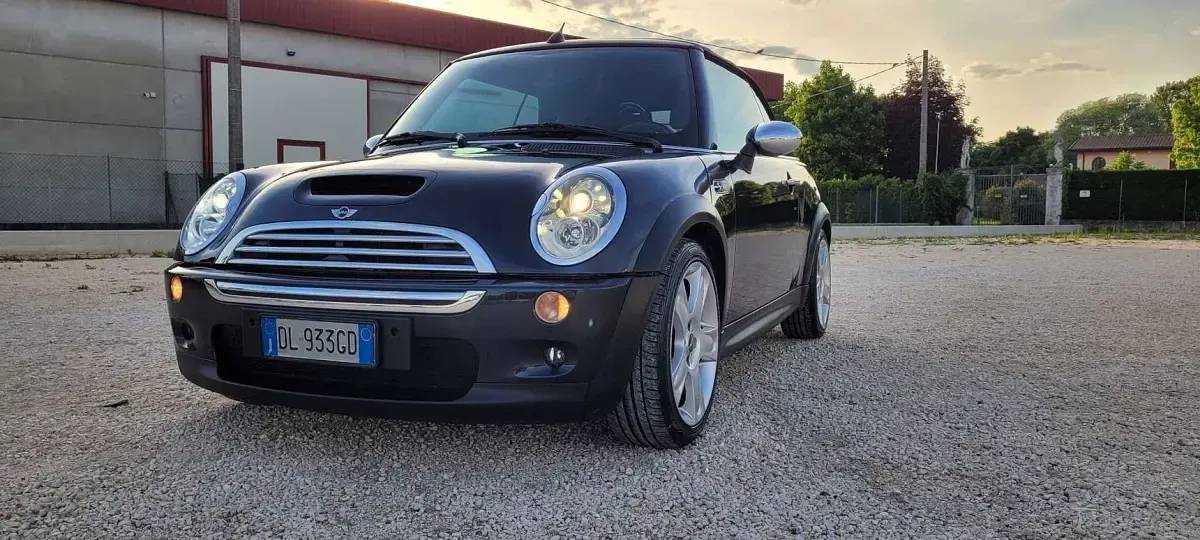 Usata Mini Cooper S Cabriolet 170 CV (125 kW) 2007 Cabrio