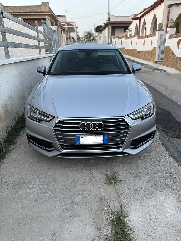 Usata Audi A4 218 CV (160 kW) 2019 Grigio Station wagon