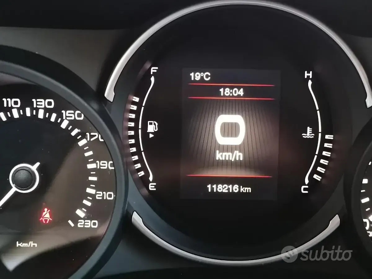 Usata Fiat 500L Cross 95 CV (69 kW) 2018 Grigio Monovolume