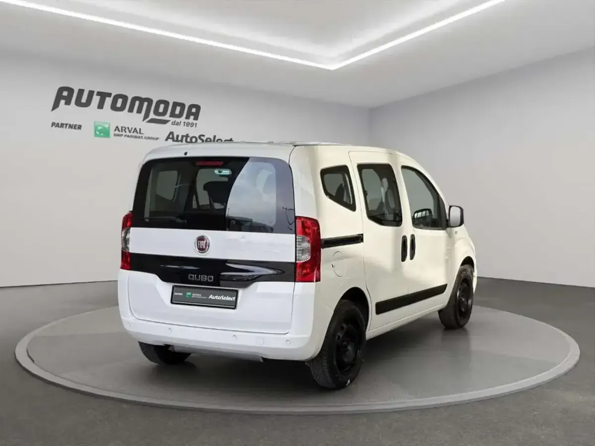 Usata Fiat Qubo Easy 77 CV (56 kW) 2018 Bianco Monovolume