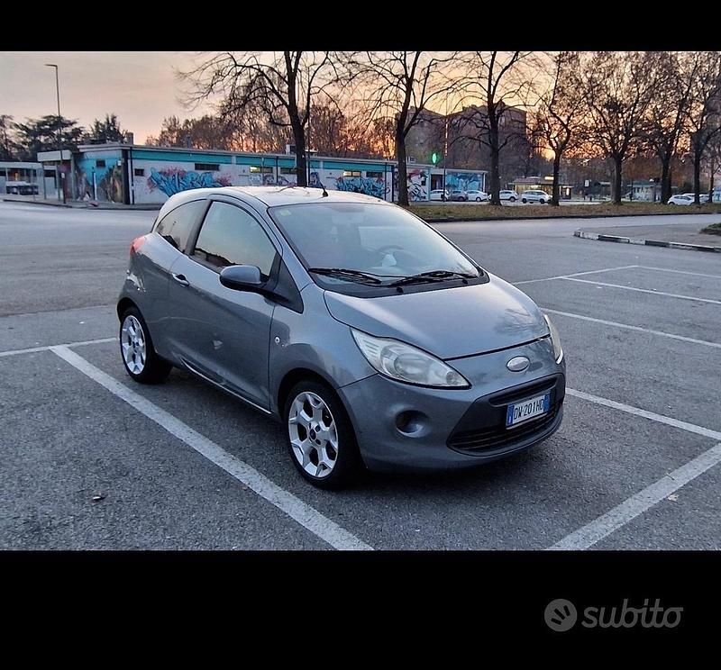 Usata Ford Ka Titanium 69 CV (50 kW) 2009 Giallo Utilitaria
