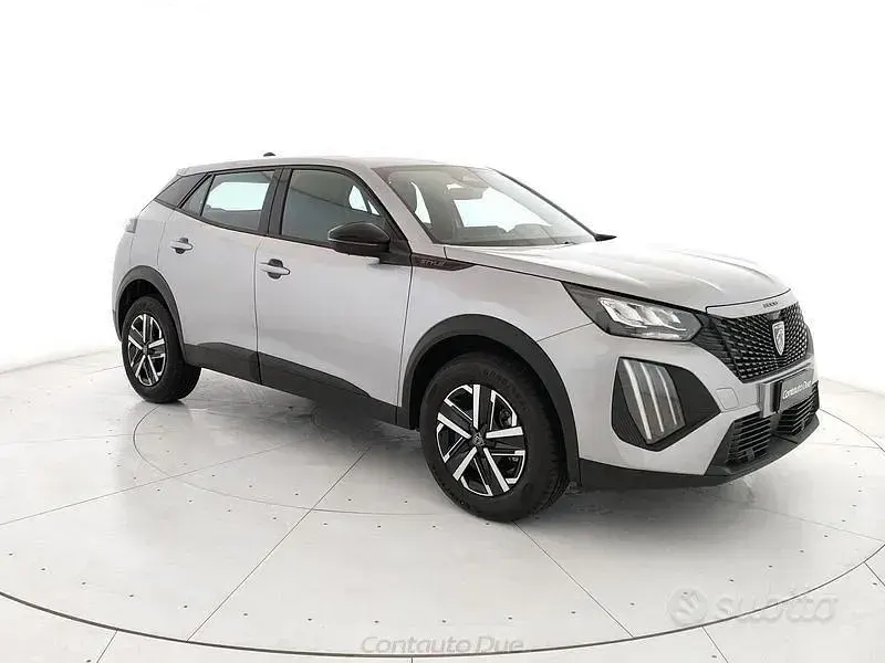 Nuova Peugeot 2008 Style 100 CV (73 kW) 2026 Grigio SUV